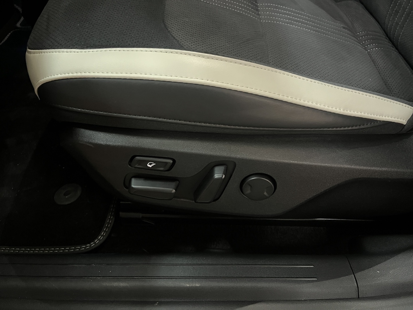 KIA EV6 2024