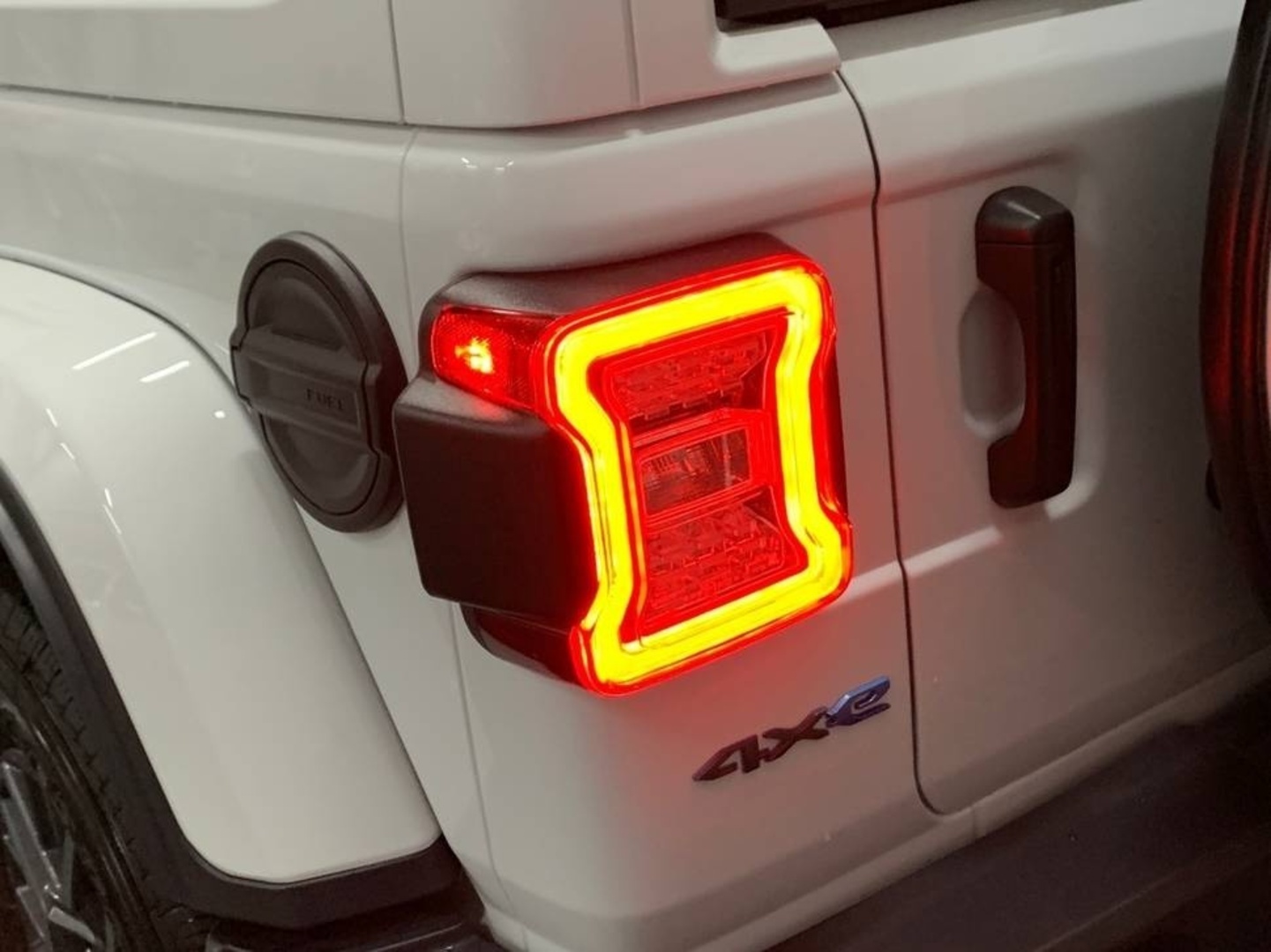 JEEP Wrangler 2021