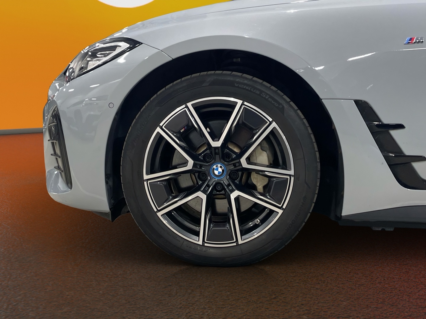 BMW i4 2024