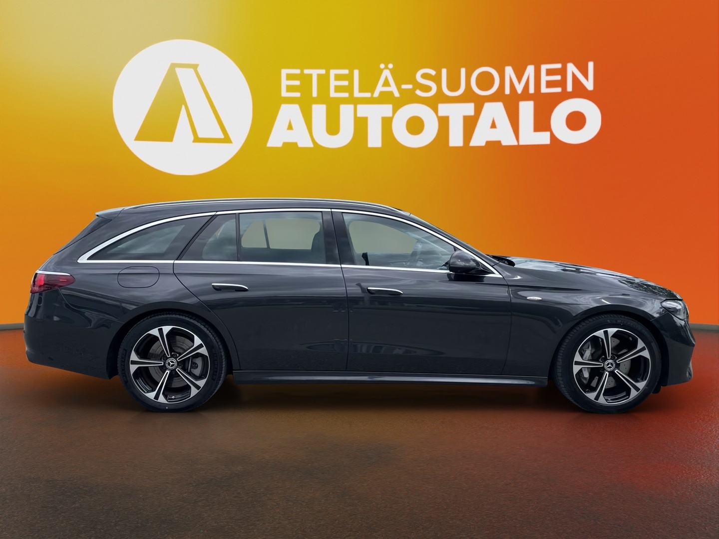 MERCEDES-BENZ E 2024