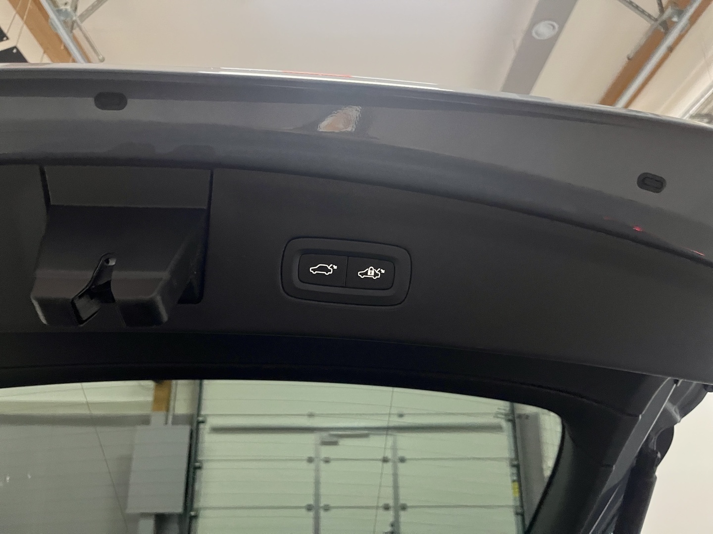 POLESTAR 2 28