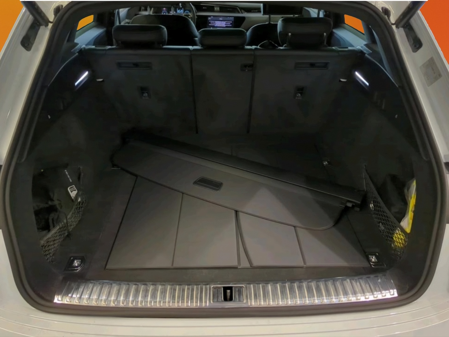 AUDI Q8 e-tron 2024