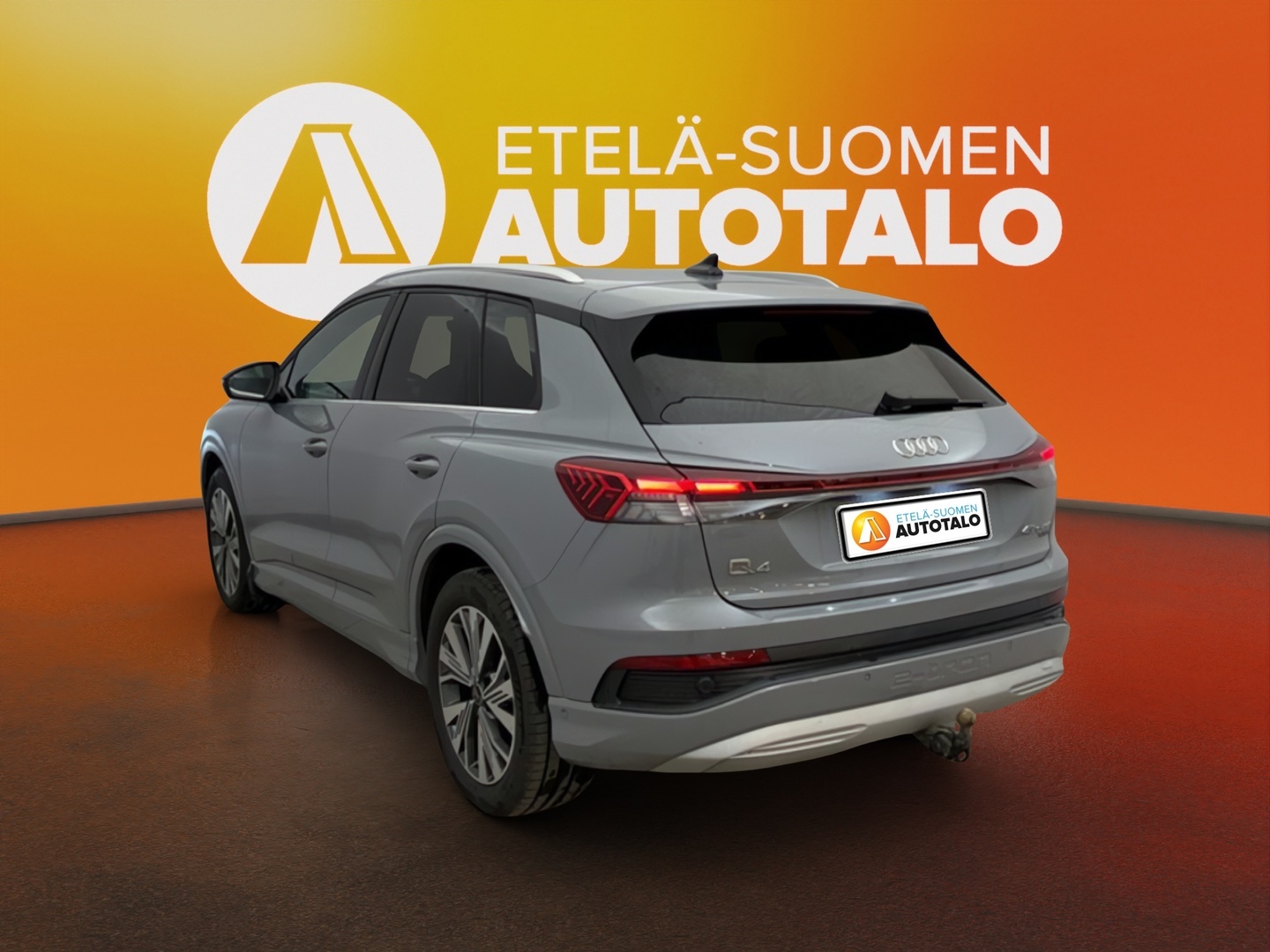 AUDI Q4 e-tron 2023