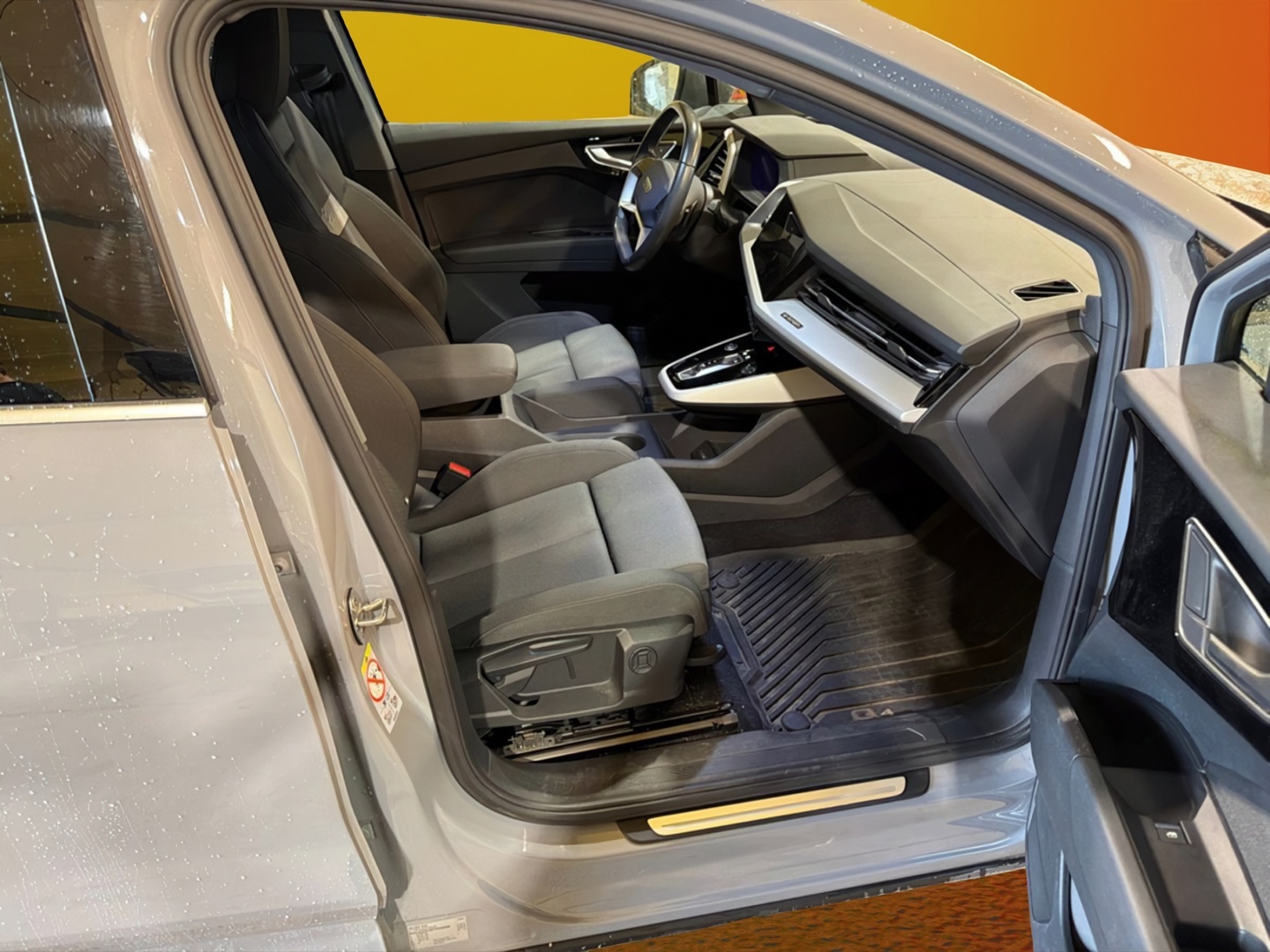 AUDI Q4 e-tron 2023