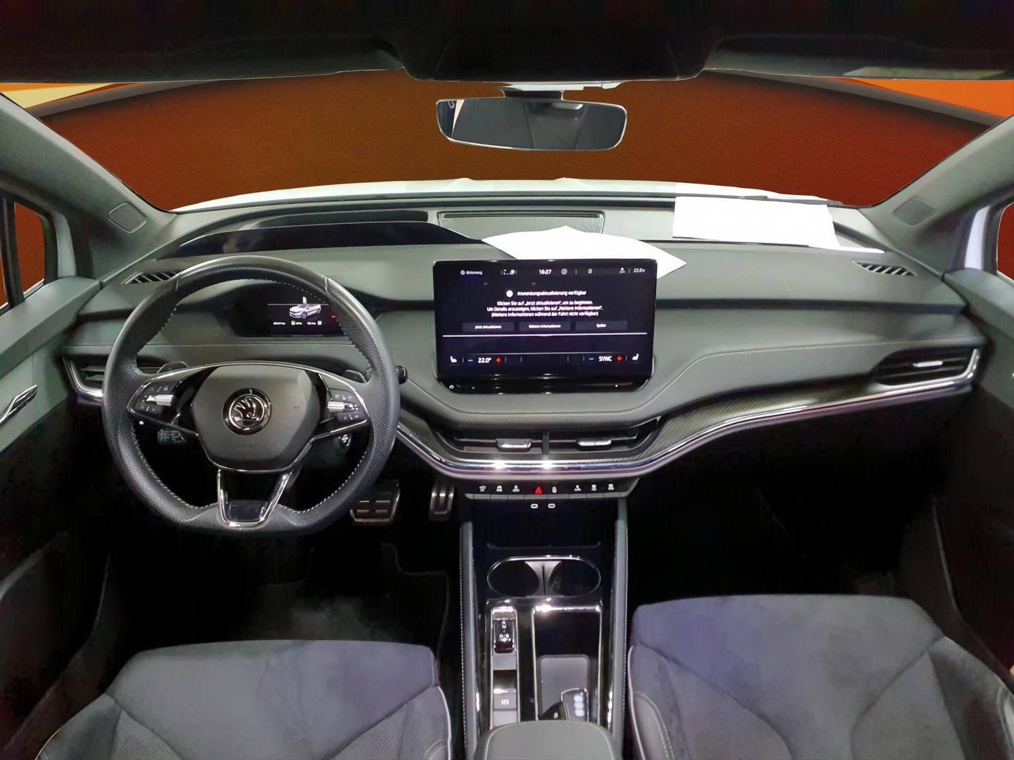 SKODA Enyaq 2023