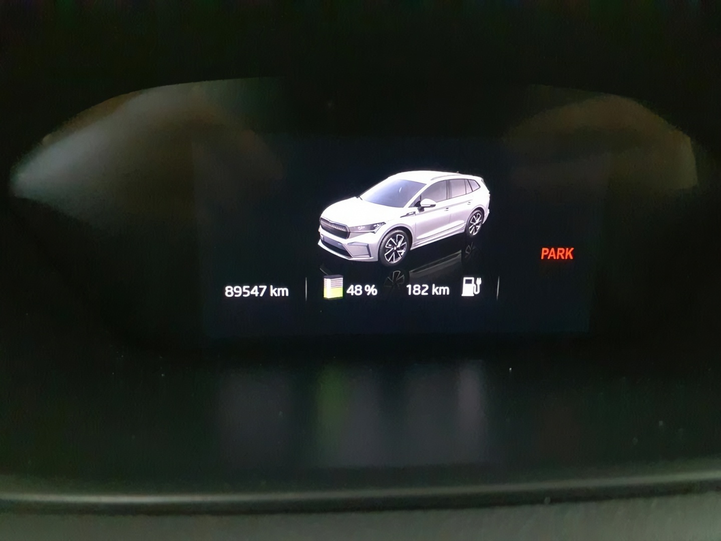 SKODA Enyaq 2023
