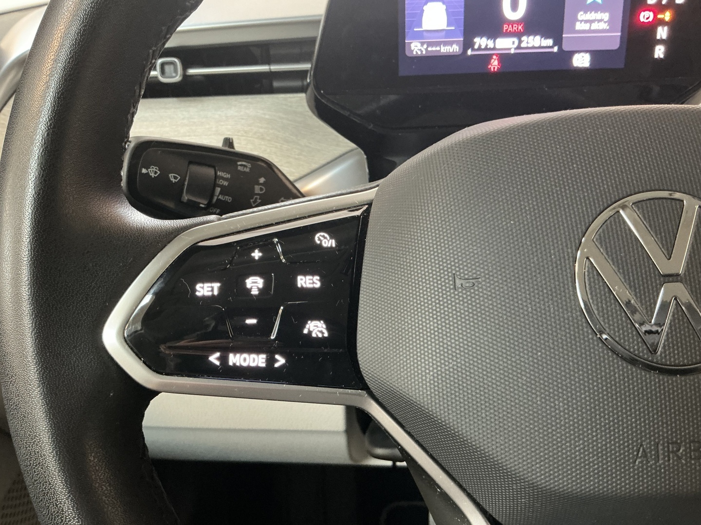 VOLKSWAGEN ID. Buzz 2024