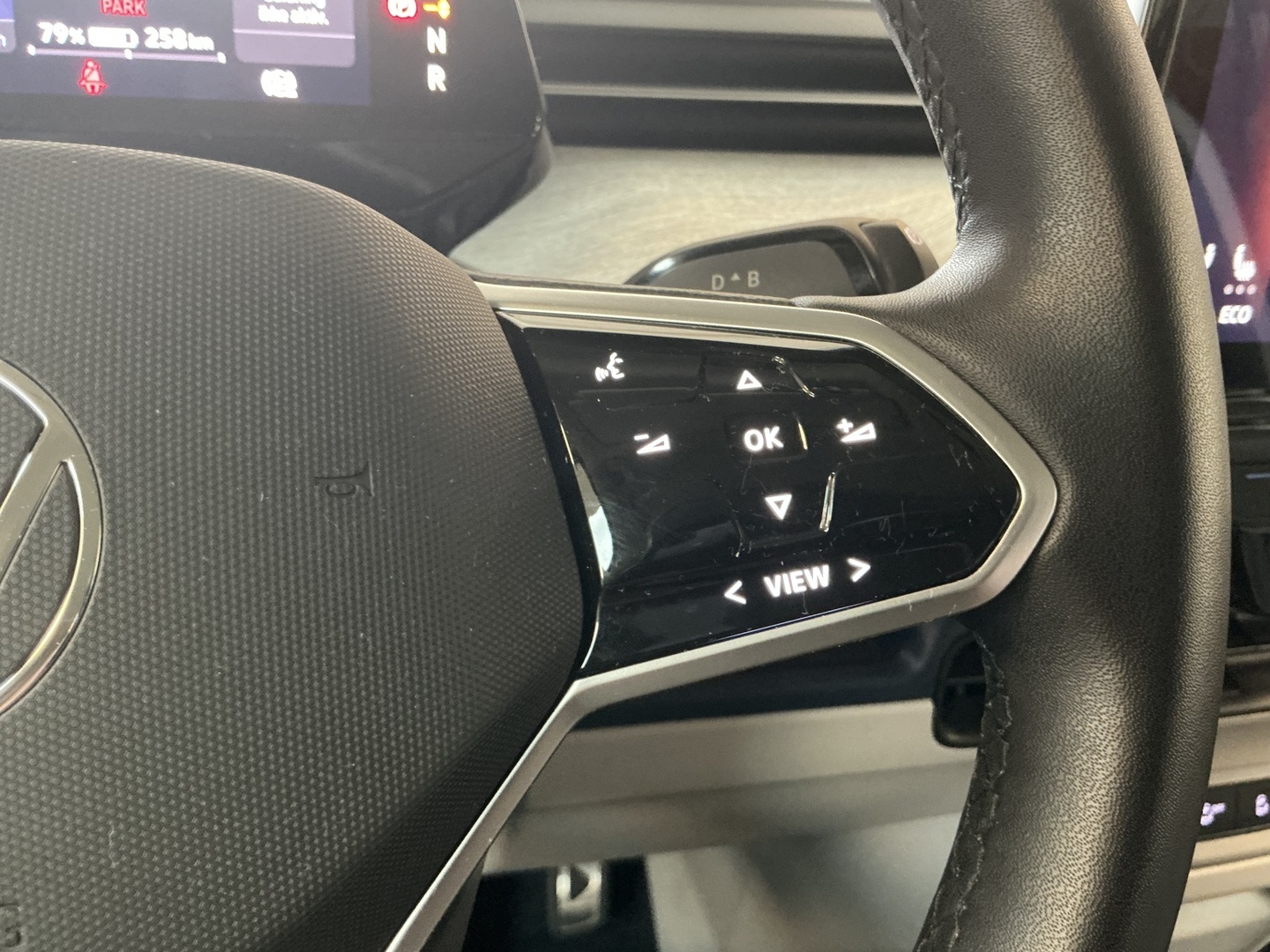 VOLKSWAGEN ID. Buzz 2024