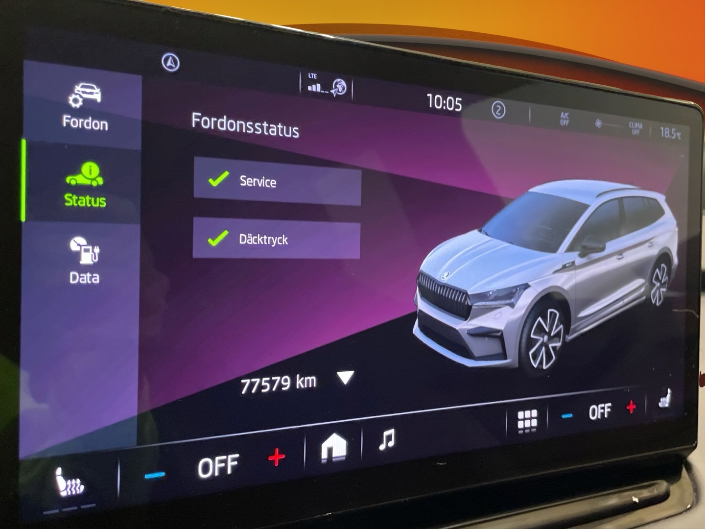SKODA Enyaq 2023