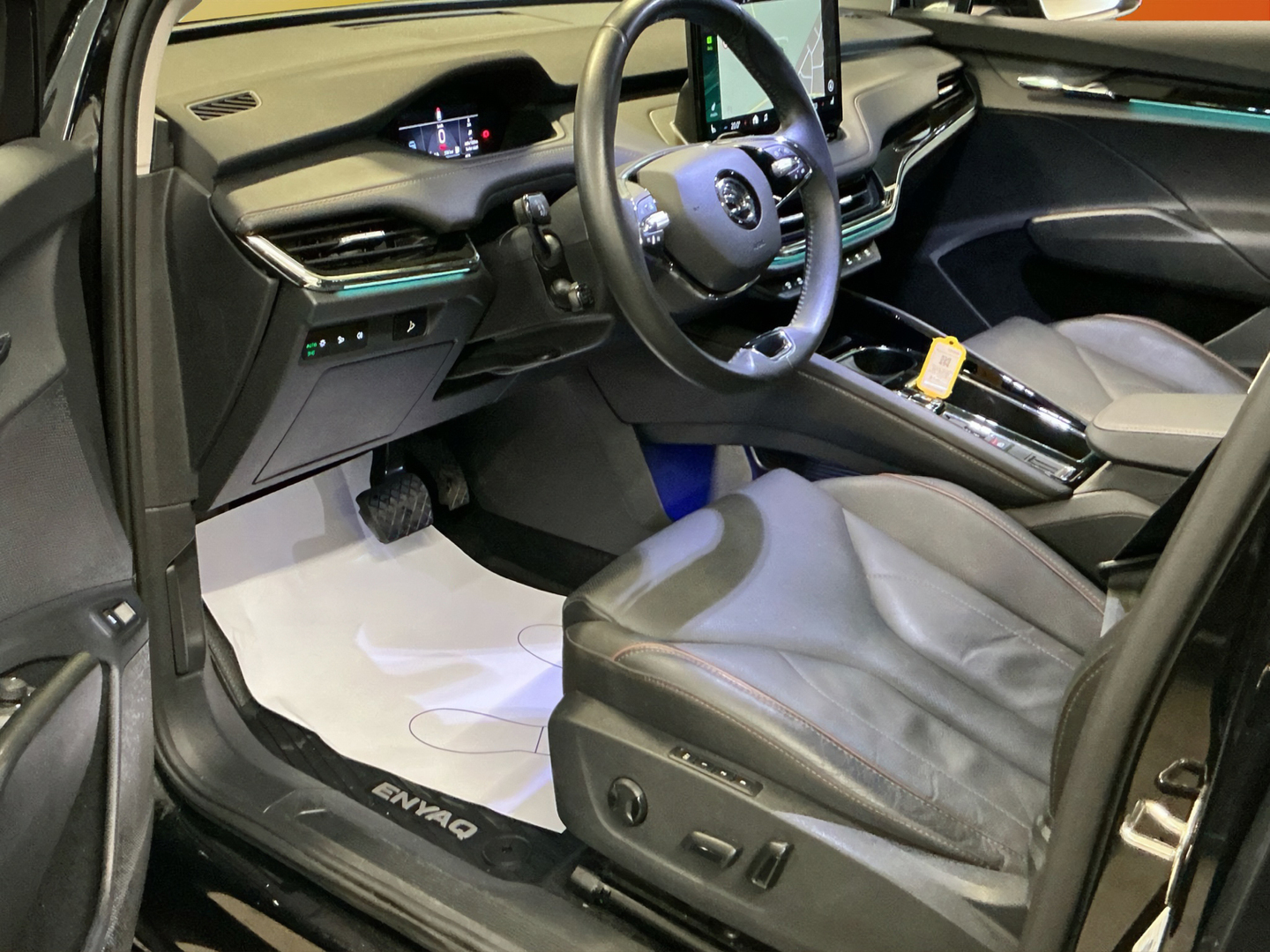 SKODA Enyaq 2023