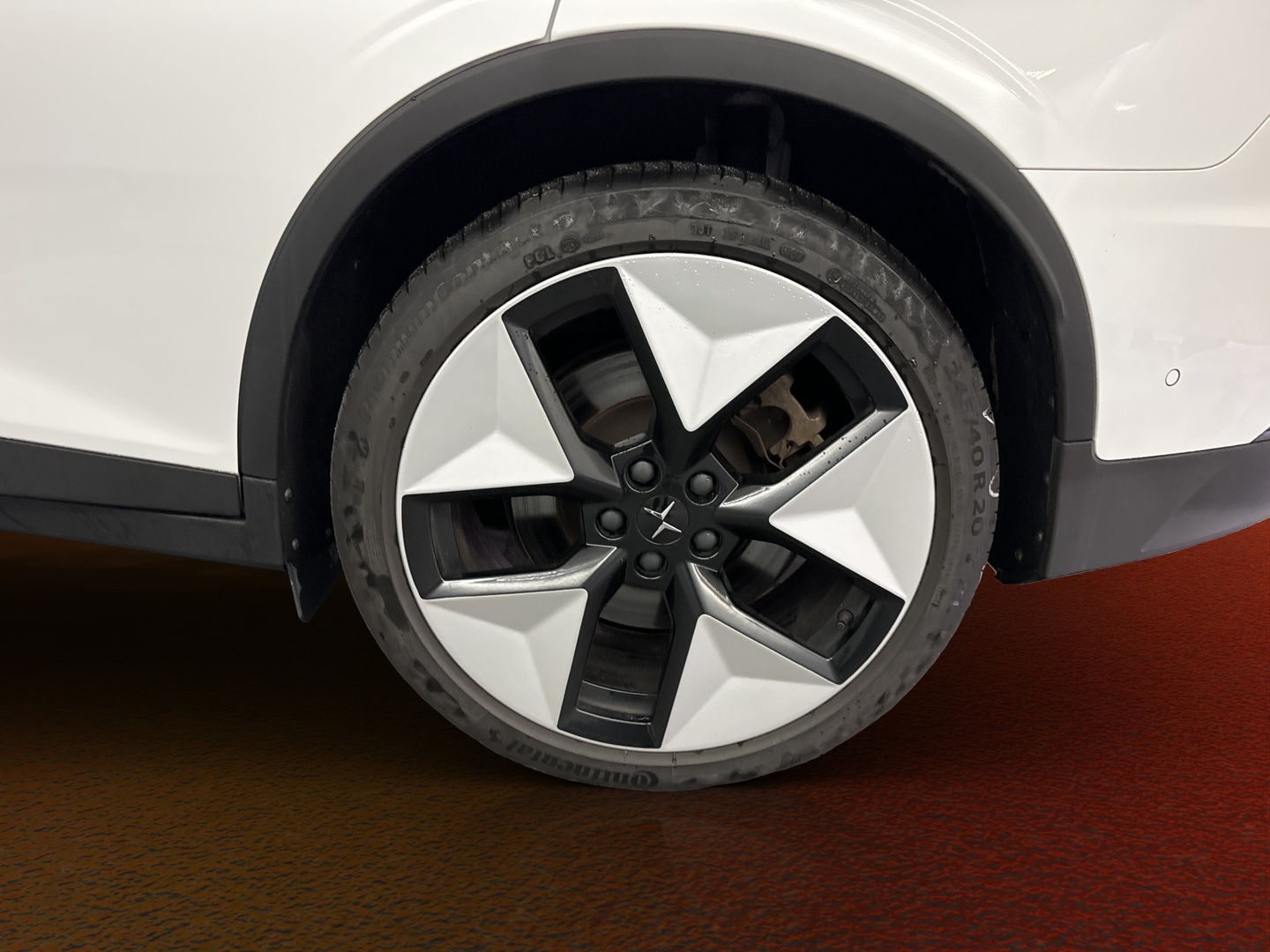 POLESTAR 2 2023