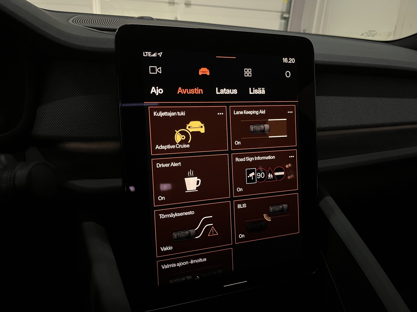 POLESTAR 2 21