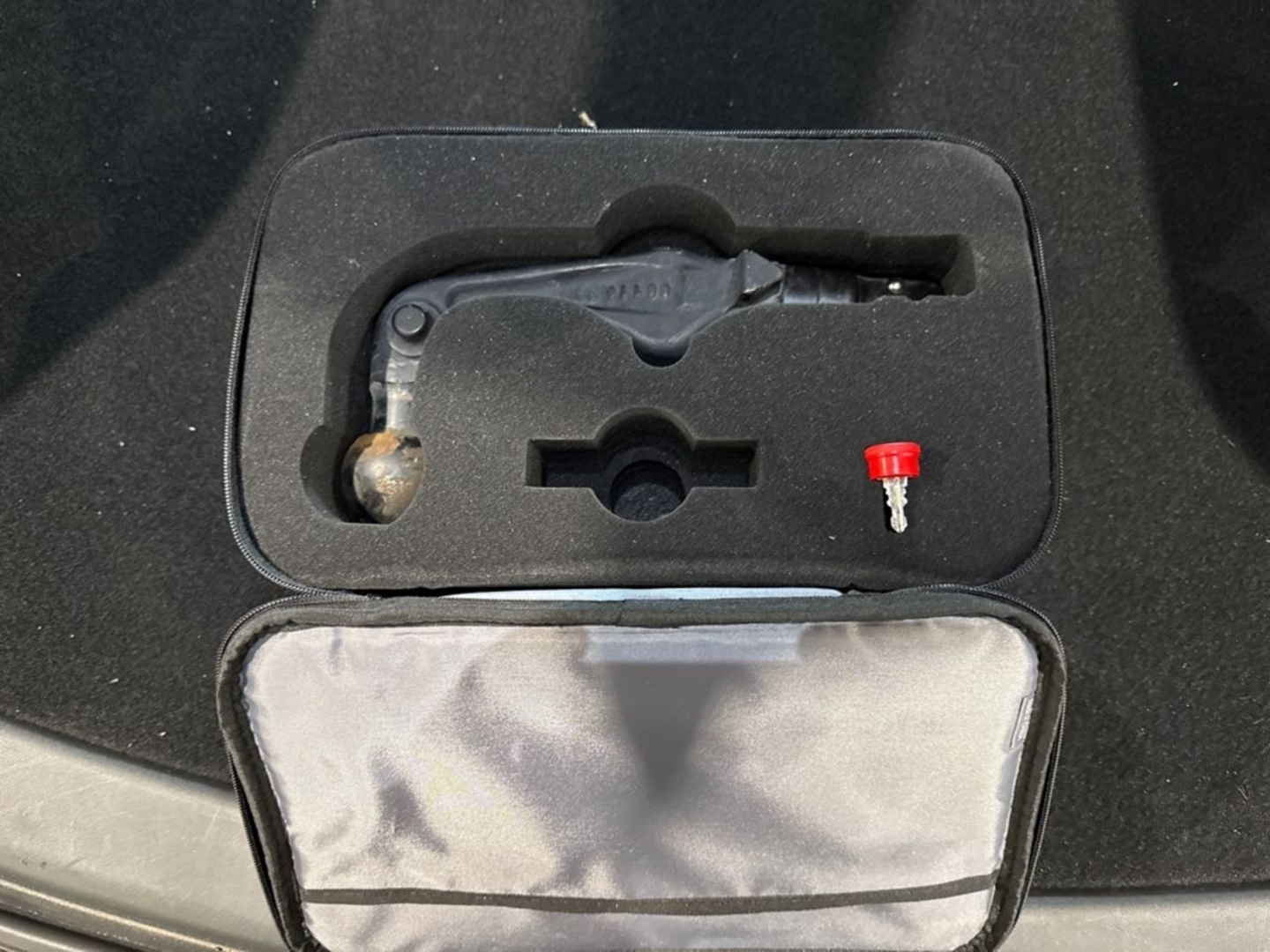 TESLA Model Y 13
