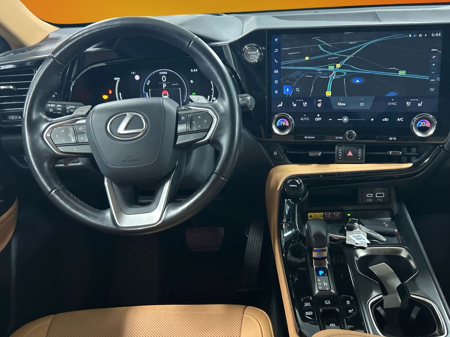 LEXUS NX 2022