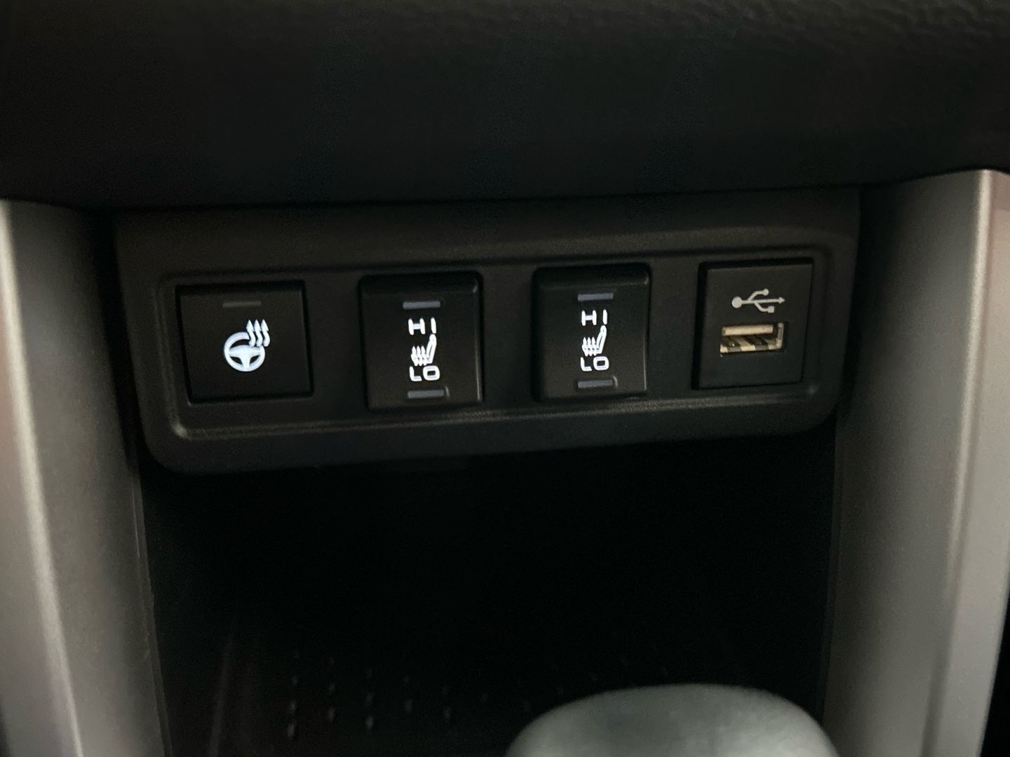 TOYOTA Corolla Cross 2023