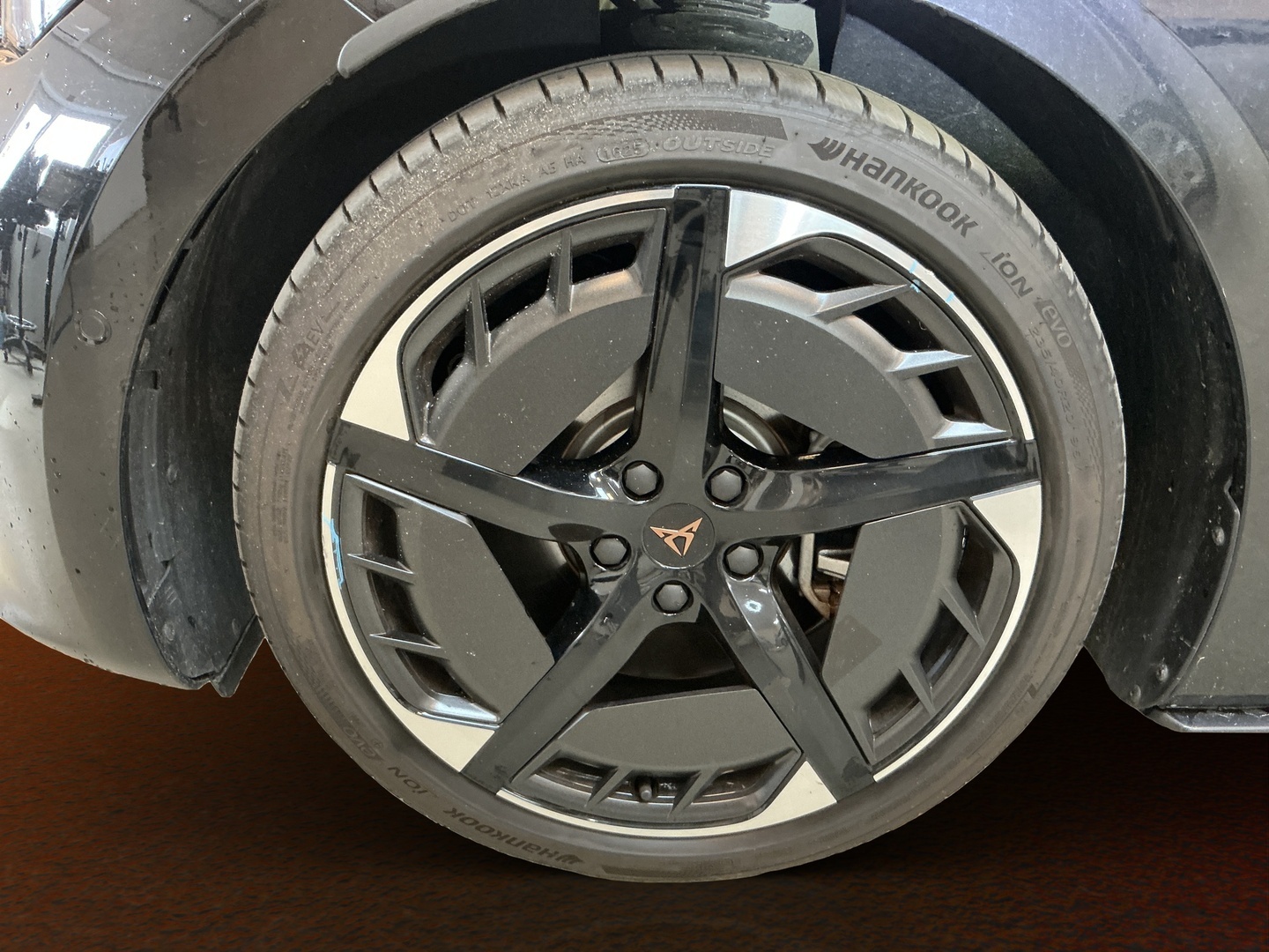 CUPRA Born 22