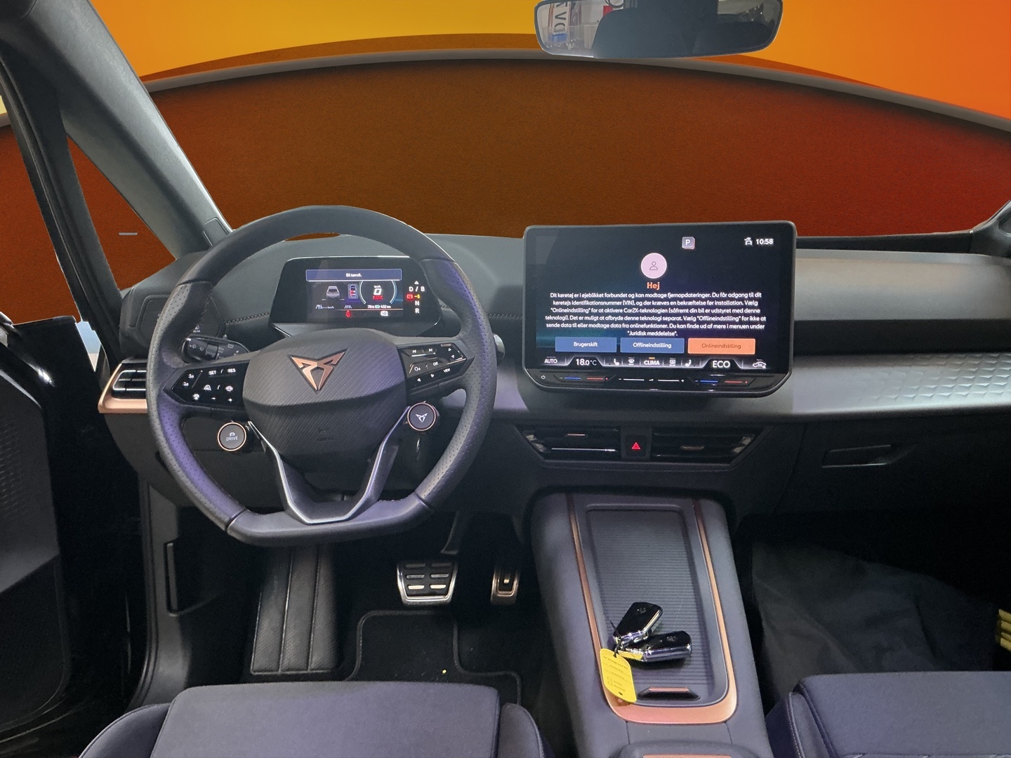 CUPRA Born 8