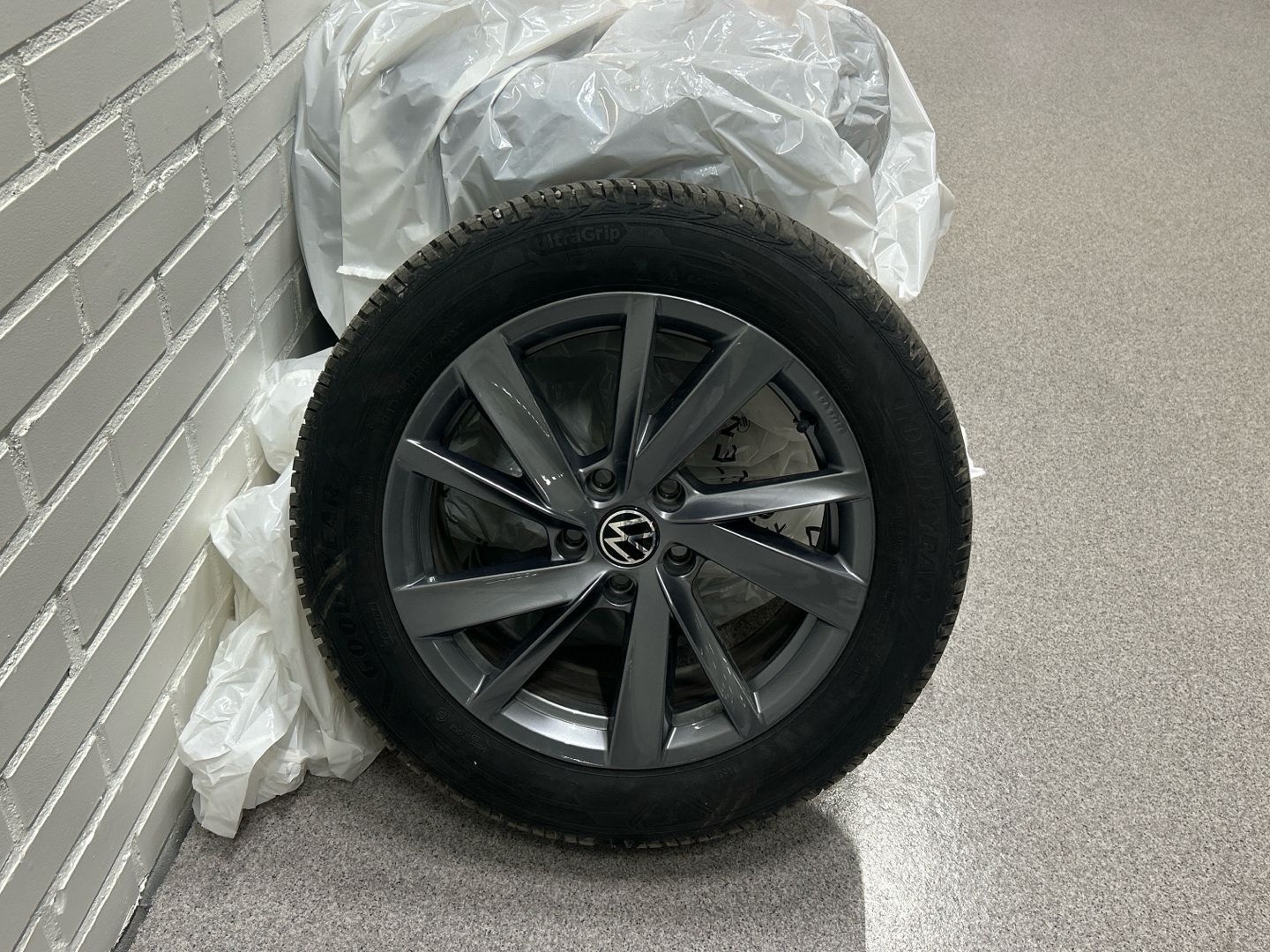 VOLKSWAGEN Passat 2025