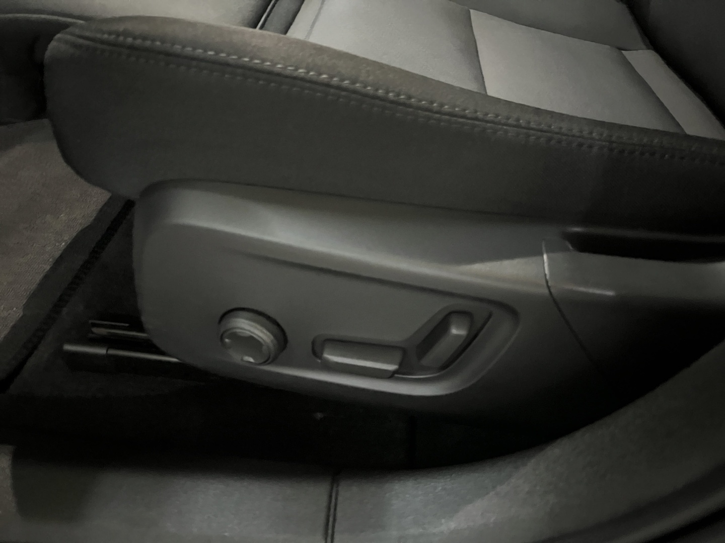 POLESTAR 2 24