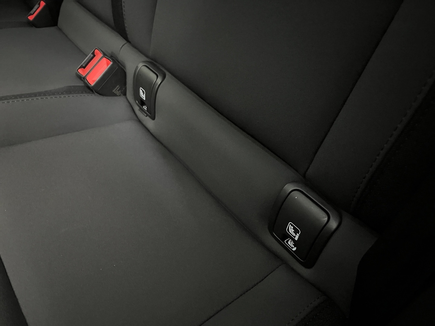POLESTAR 2 26