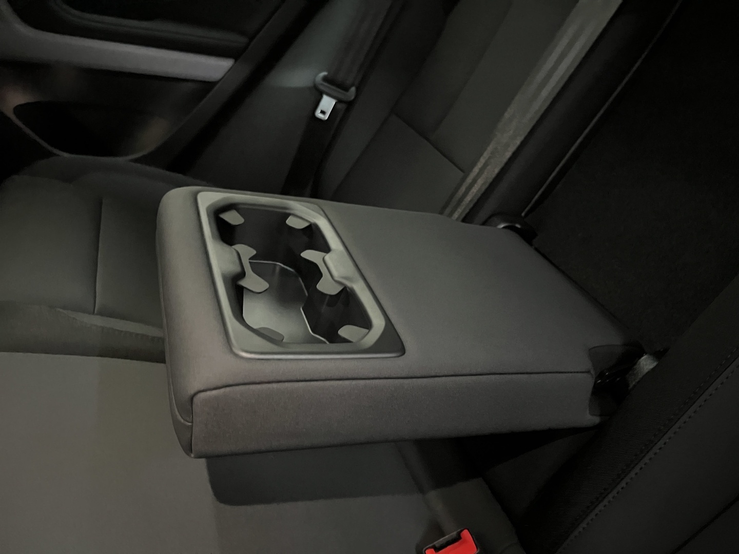 POLESTAR 2 27