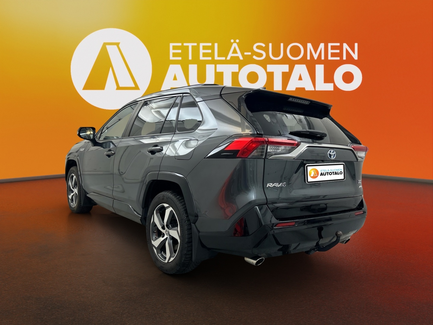 TOYOTA RAV4 Plug-in 2