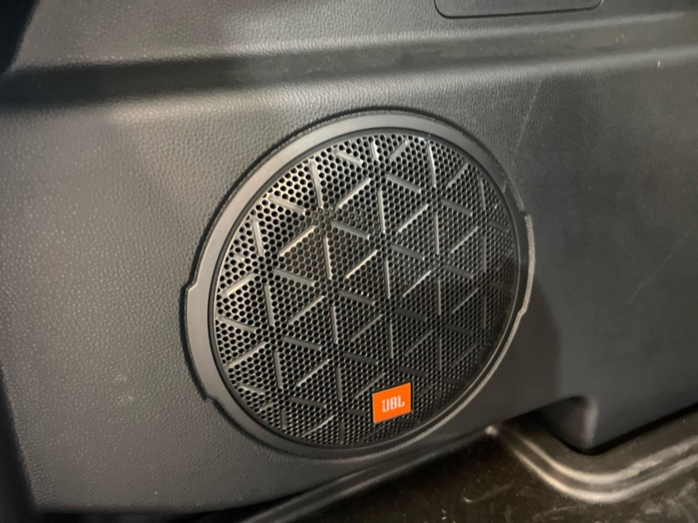 TOYOTA RAV4 12