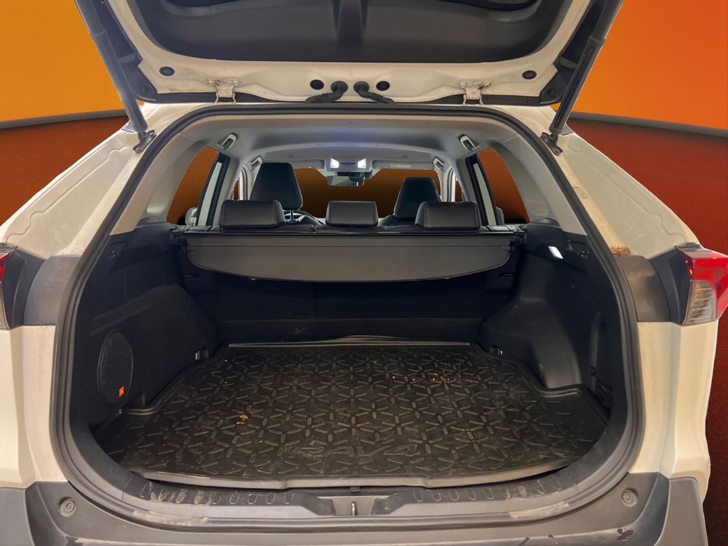 TOYOTA RAV4 14