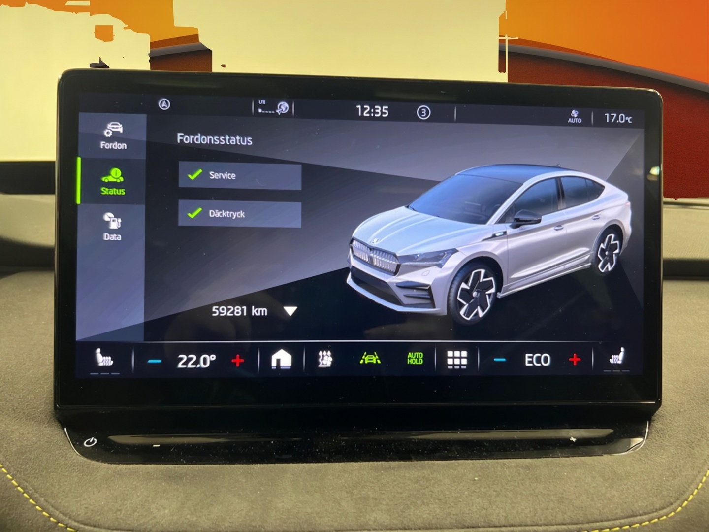 SKODA Enyaq 10