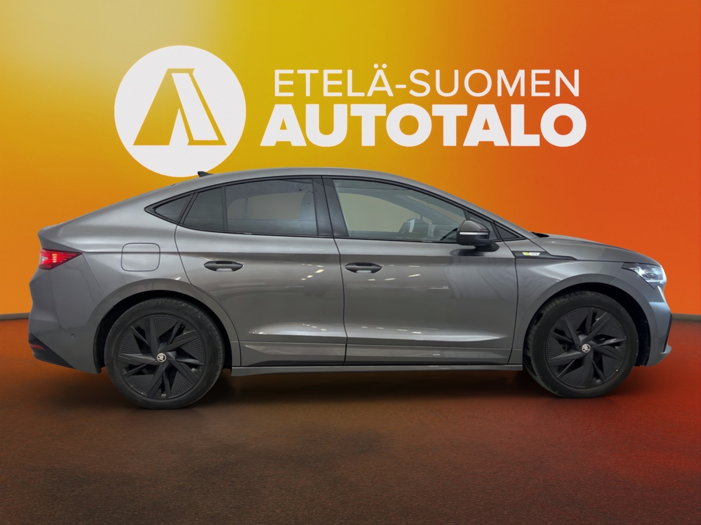 SKODA Enyaq 5