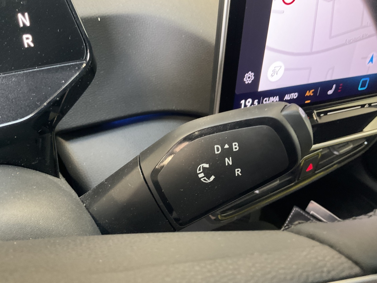 VOLKSWAGEN ID.3 2025