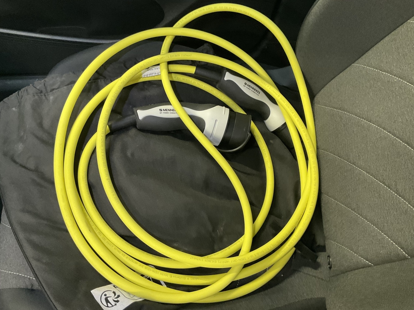 VOLKSWAGEN ID.3 2025
