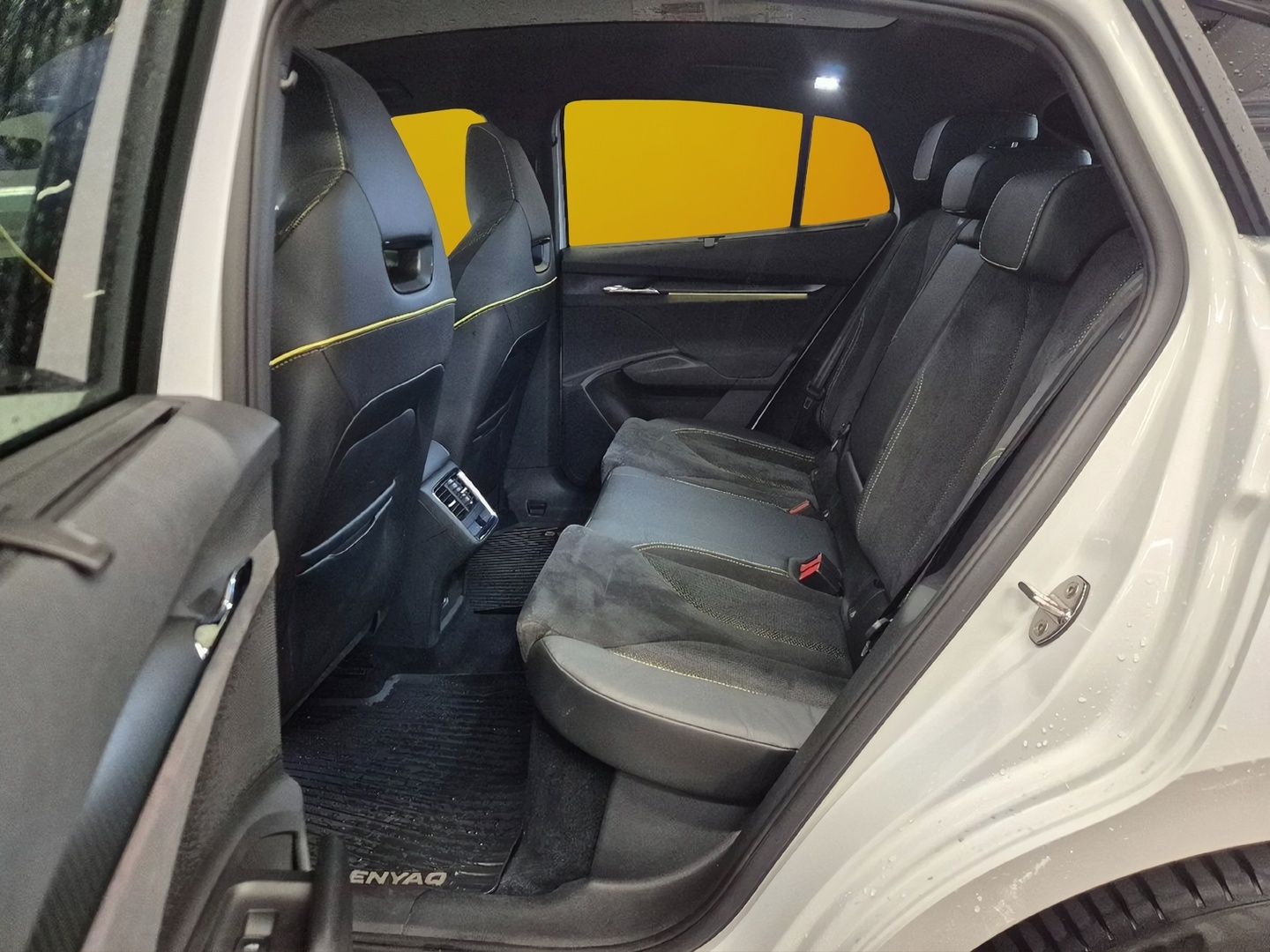 SKODA Enyaq 2023