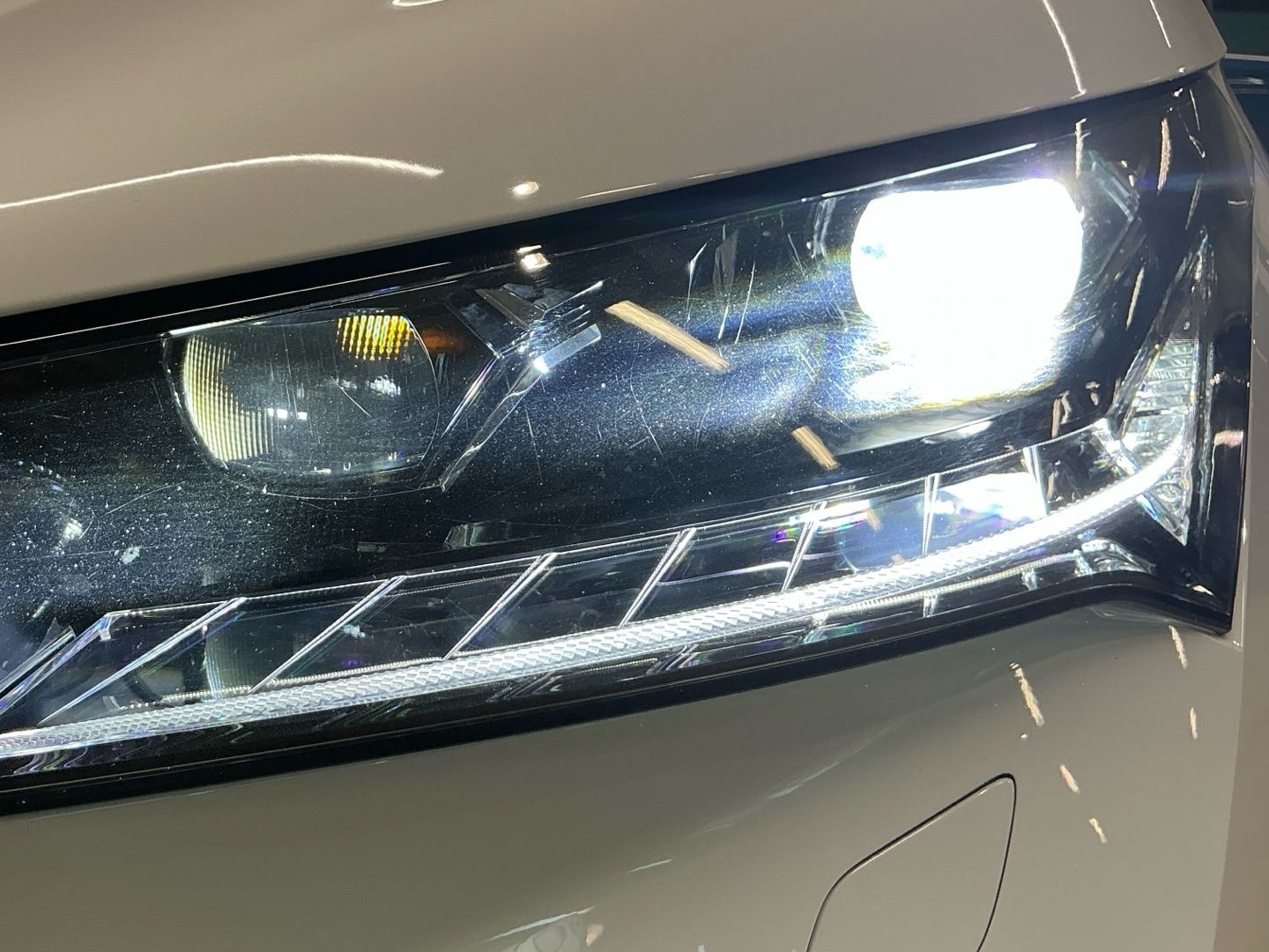 SKODA Enyaq 2023