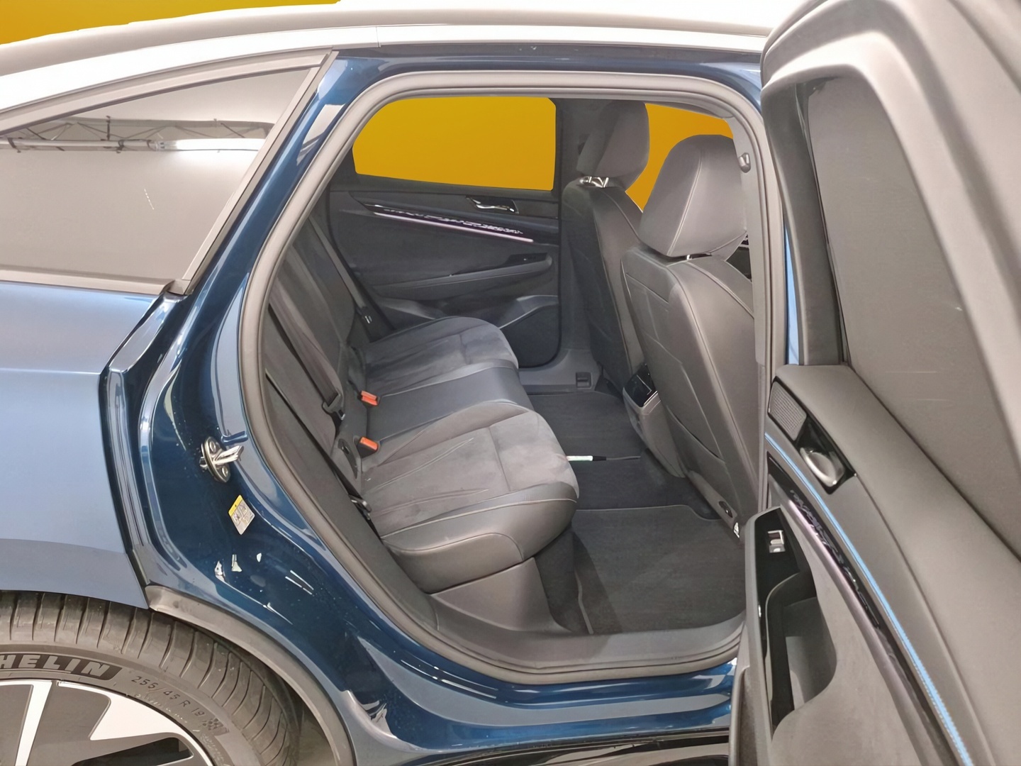VOLKSWAGEN ID.7 2024