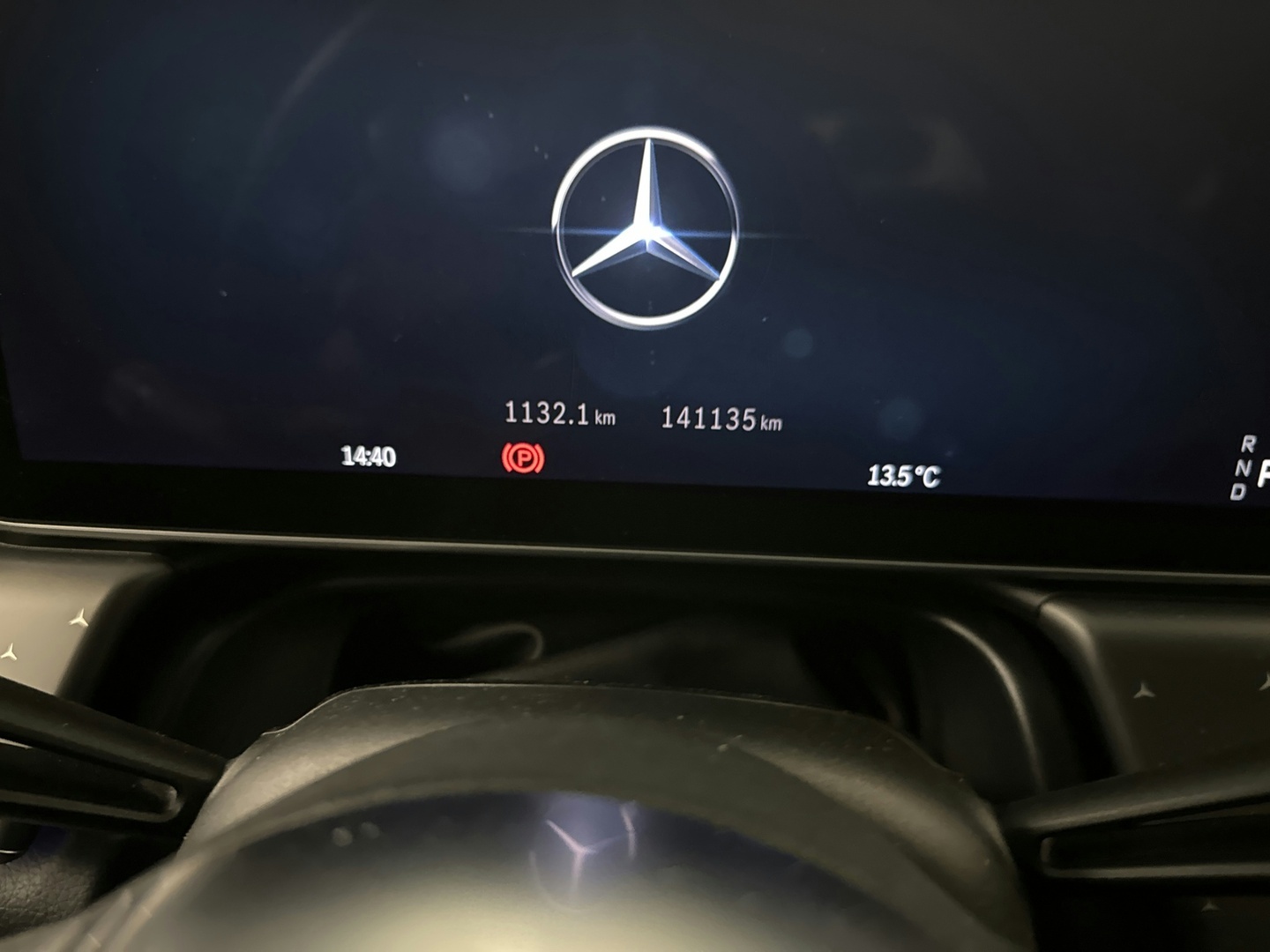 MERCEDES-BENZ EQE 2024