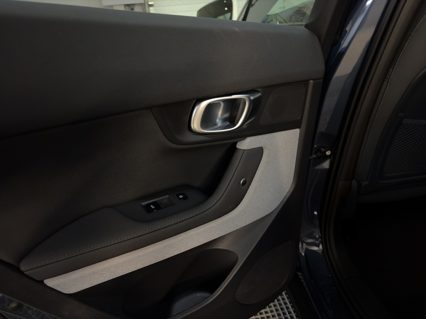 POLESTAR 2 30