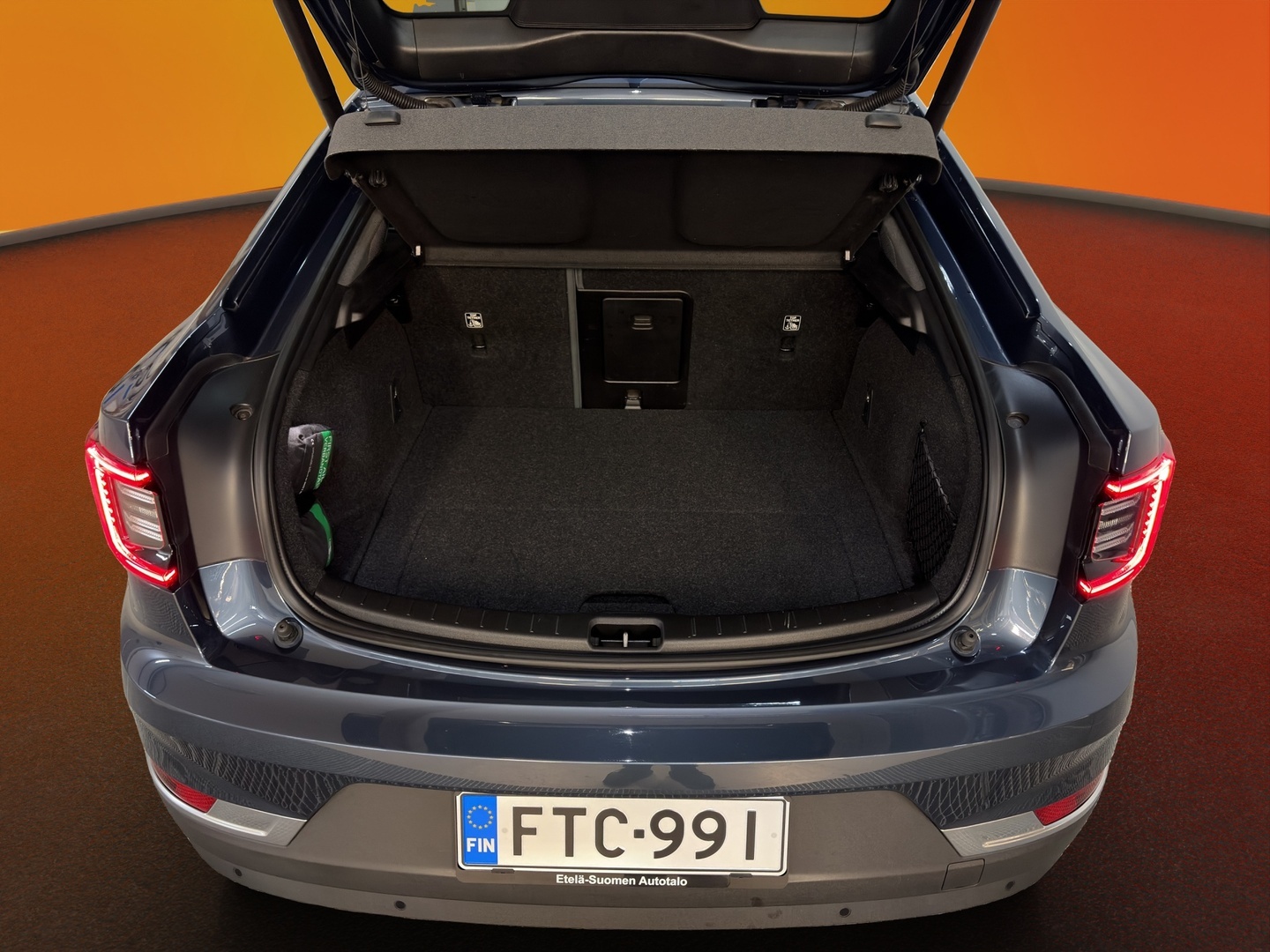 POLESTAR 2 38