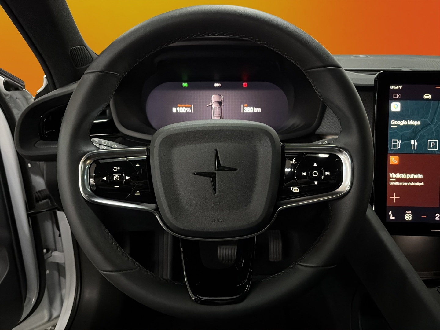 POLESTAR 2 24
