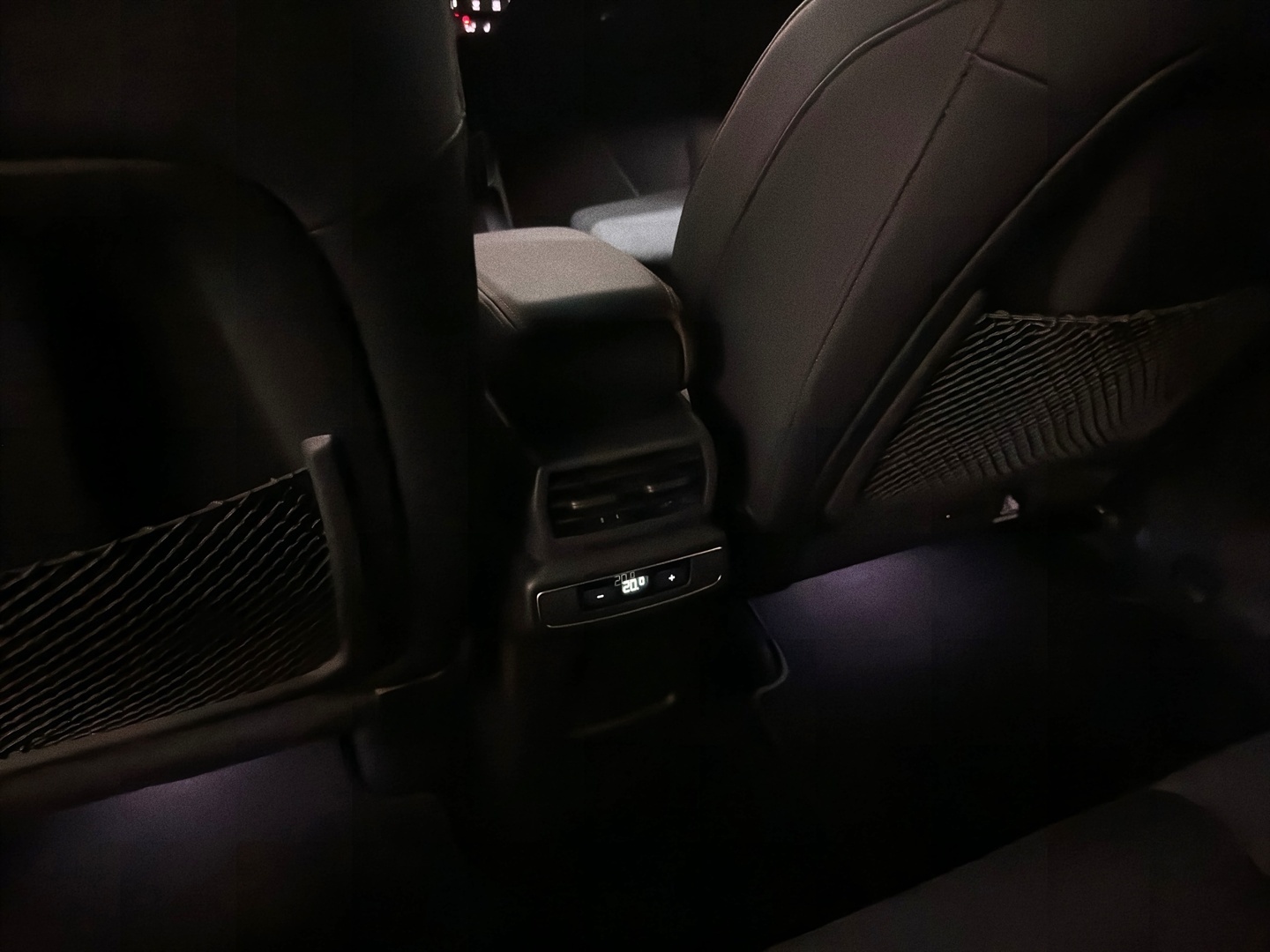 AUDI Q4 e-tron 2023