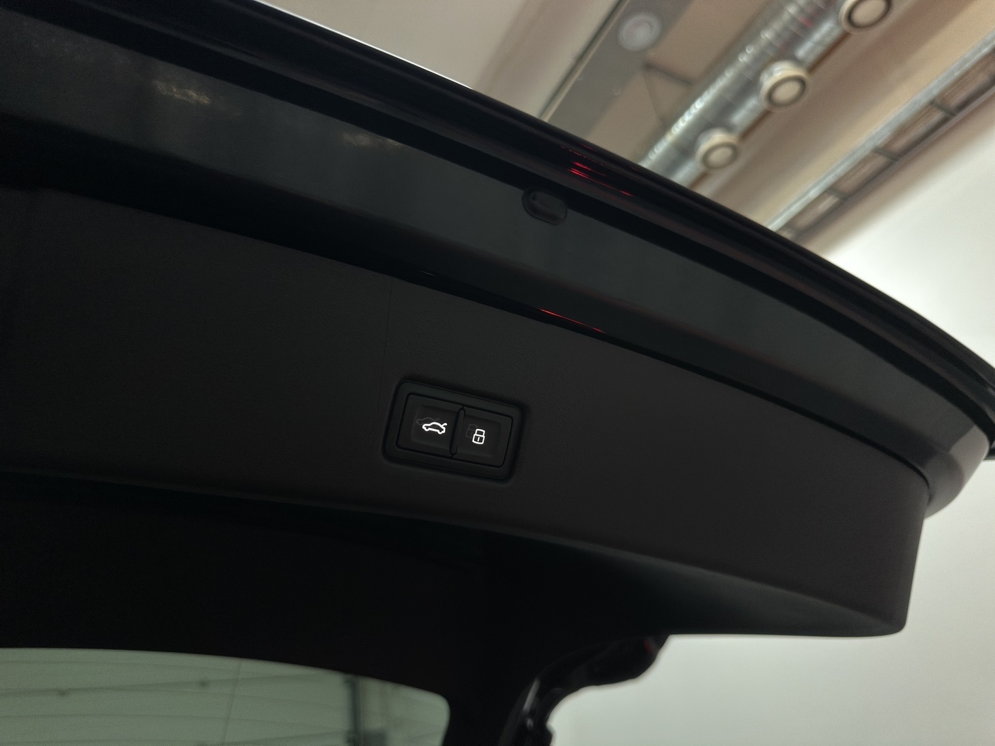 AUDI Q4 e-tron 2023