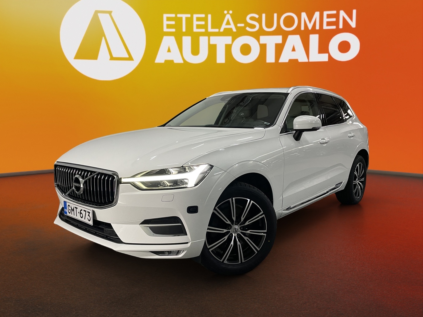 VOLVO XC60 2018
