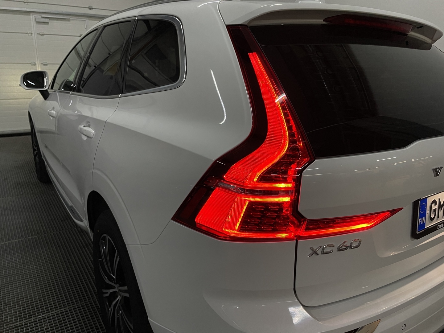 VOLVO XC60 2018