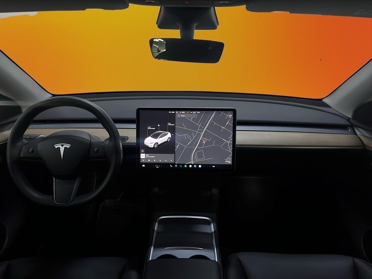 TESLA Model Y 2023