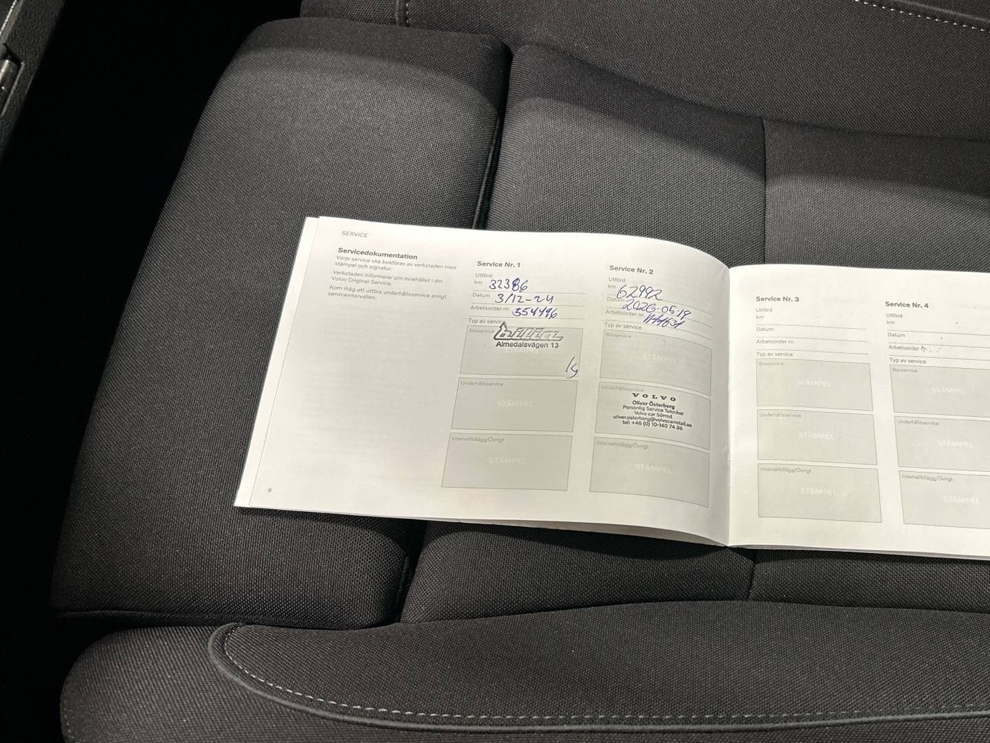 VOLVO C40 2023
