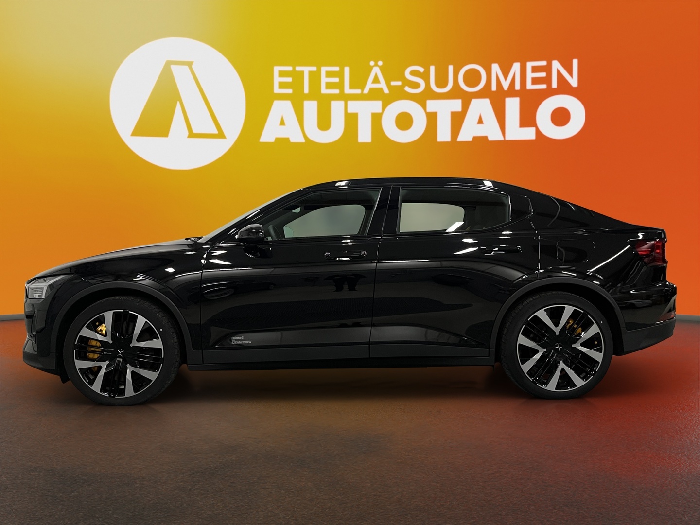 POLESTAR 2 2024
