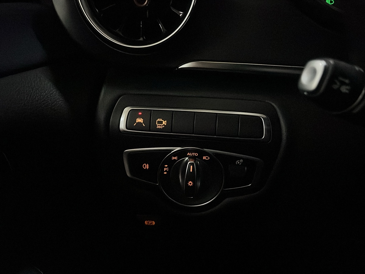 MERCEDES-BENZ EQV 2022