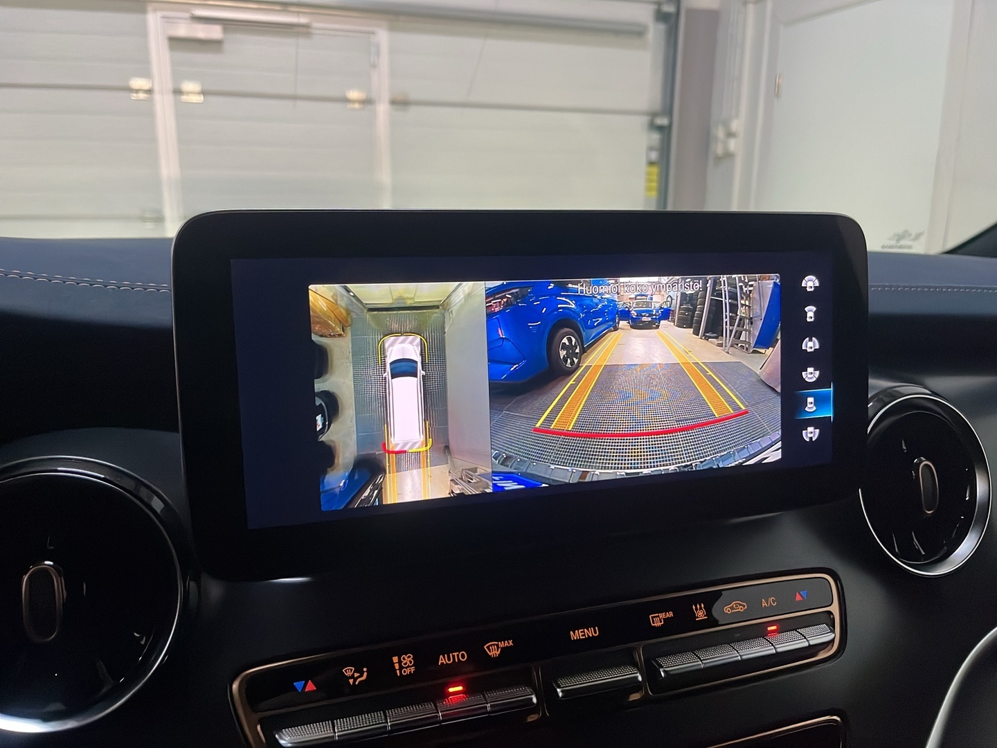 MERCEDES-BENZ EQV 2022