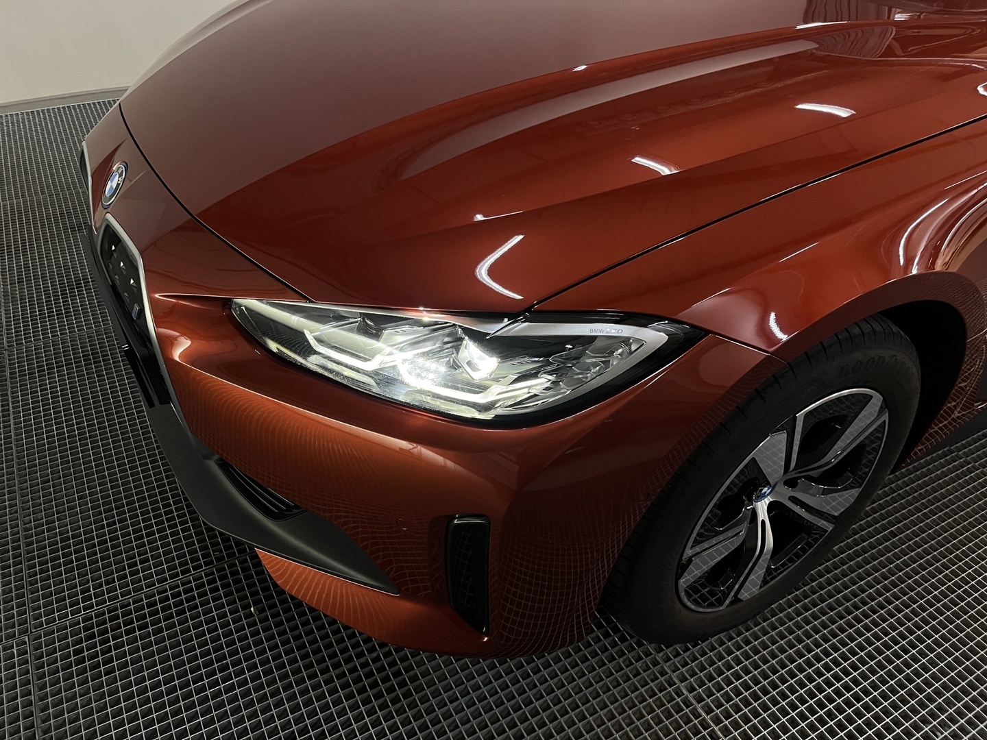 BMW i4 2023