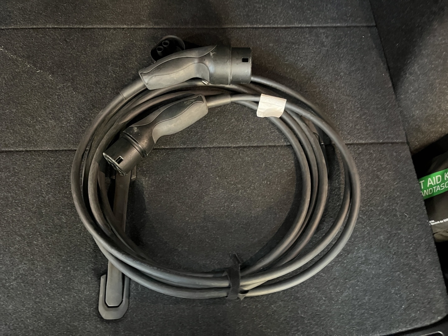 VOLVO XC40 2024